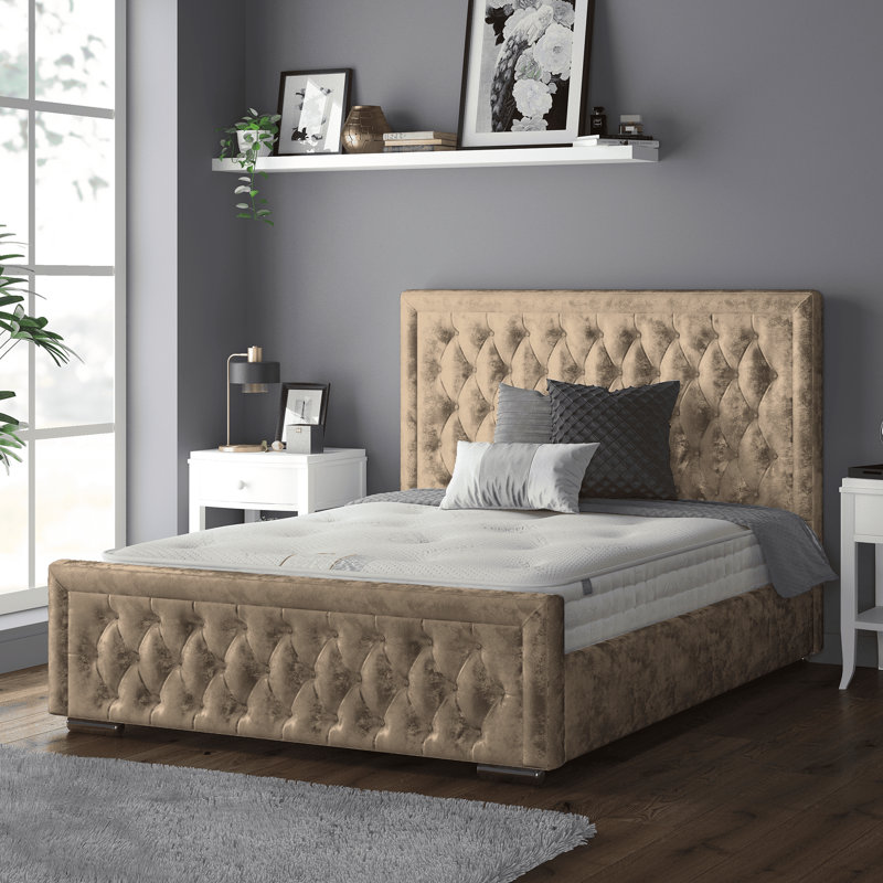 Oneybrook Upholstered Bed, Double (4'6), Truffle
