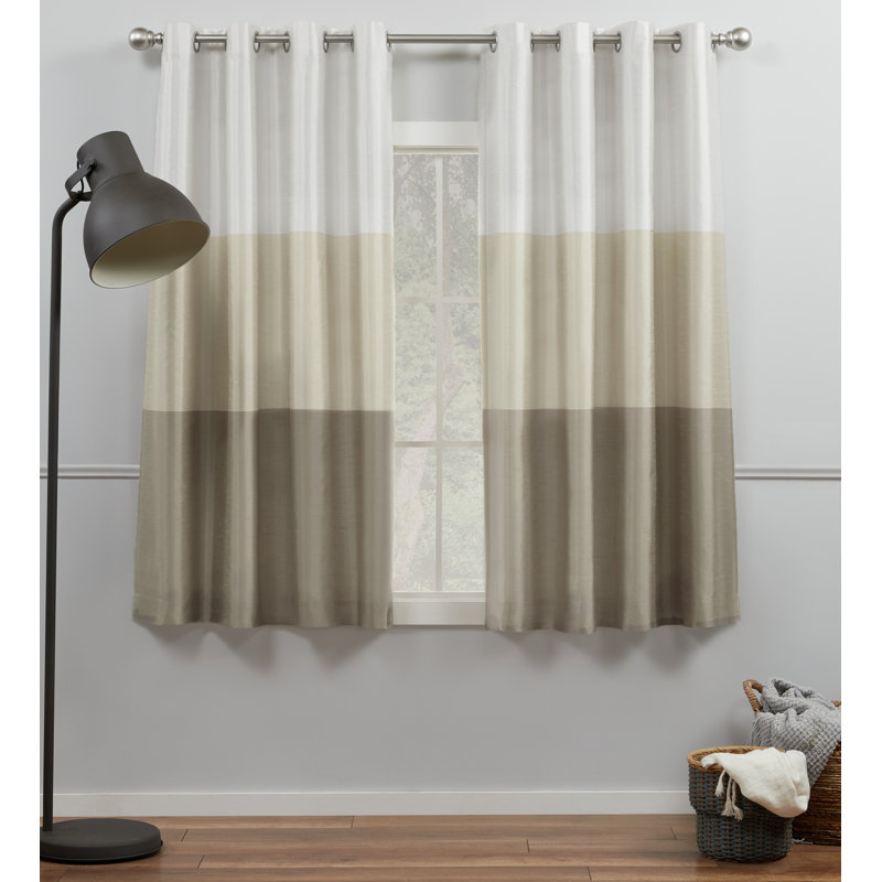 Panneaux de rideaux diaphanes rayés avec œillets Ghevont, l 54 po x L 63 po, Blanc / Sable