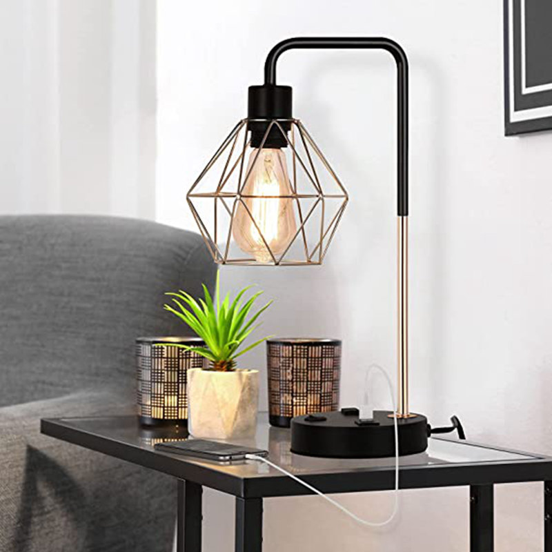 Lampe de table arquée noire 16,1 "avec USB, Or