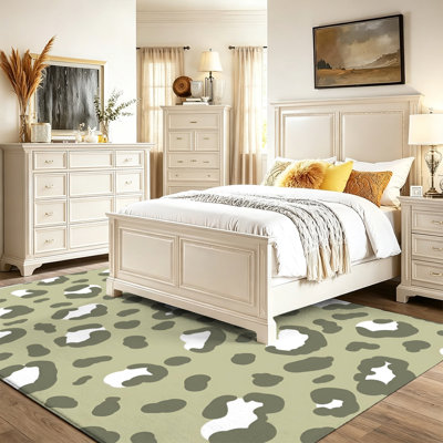 1pc Oversized Velvet Area Rug, Muted Green Leopard Plush Non-Slip Floor Carpet for Large Living Room, Bedroom, Dining Room & Home Decor, Versatile for Halloween, Christmas, Party & Daily Home Decor