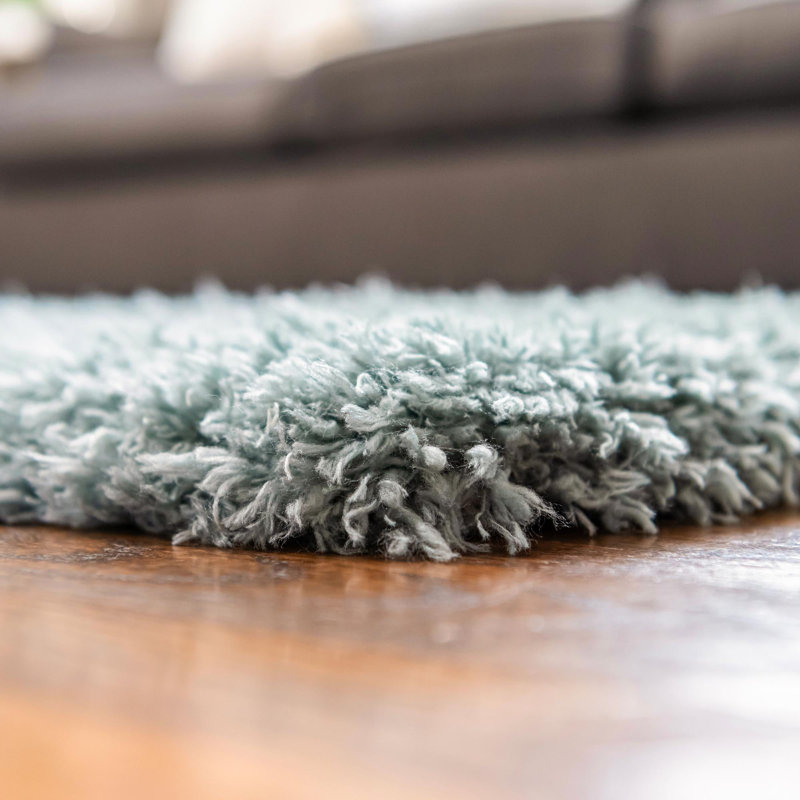 Tapis à poils longs en polyester bleu ardoise tissé à la machine Poler, Rectangle 3 pi 3 po x 5 pi 3 po