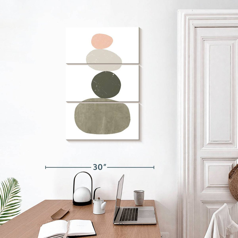 Avery Pebbles I, 32" H x 20" W
