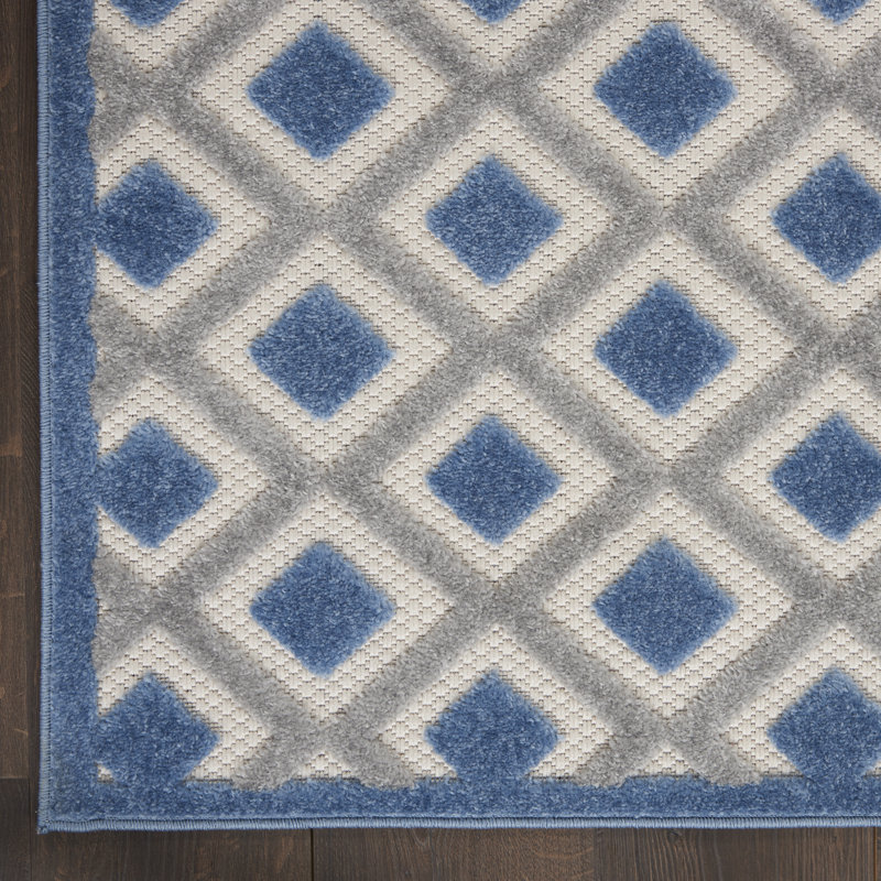 Amamda Geometric Indoor / Outdoor Rug, Runner 2'3" x 12'