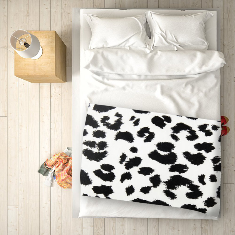 Brinda Plain Weave / Muslin Throw Blanket