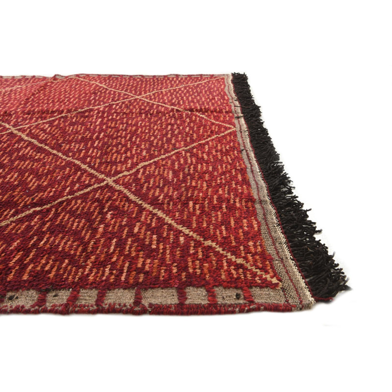 Iraheta Red Rug