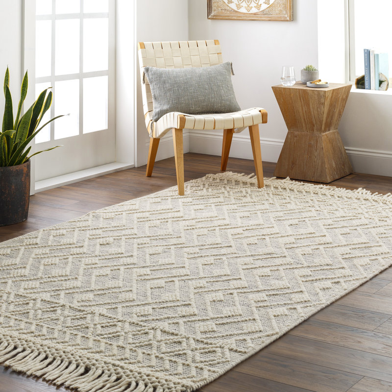 Anelisse Geometric Indoor Rug, Rectangle 2'3" x 3'9"