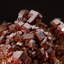 Véritable grappe de cristal de vanadinite