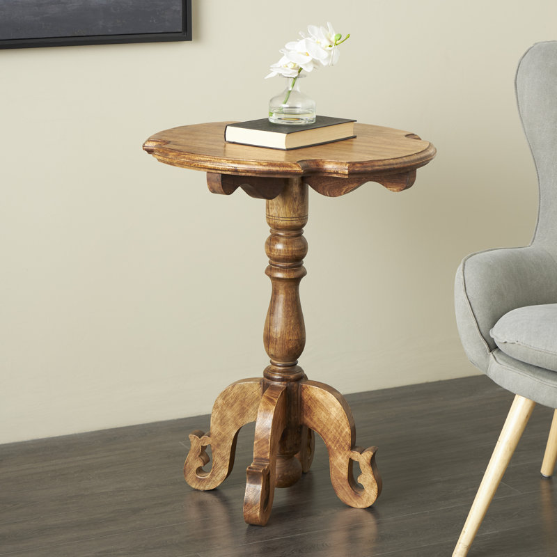 Cole And Grey Mango Wood Turned Accent Table With Scrolled Legs And Cutout Tabletop