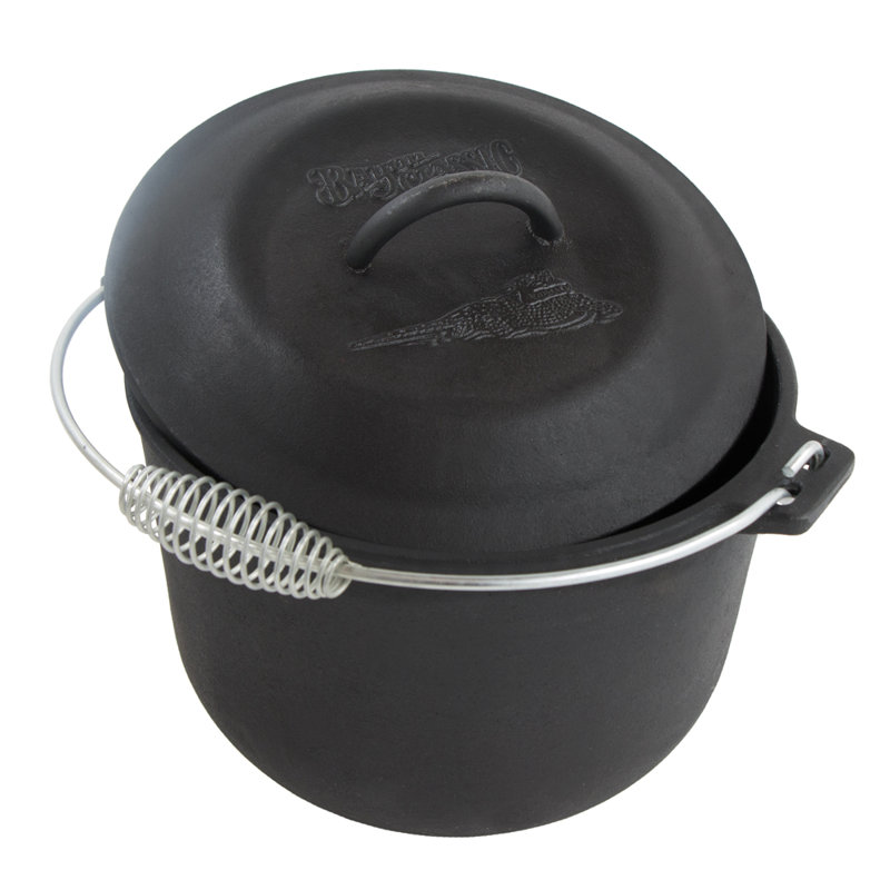 Bayou Classic 6 Quarts Cast Iron Soup Pot