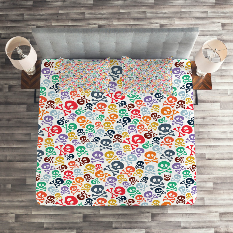 Skull Polyester Coverlet, King Bedspread + 2 Shams