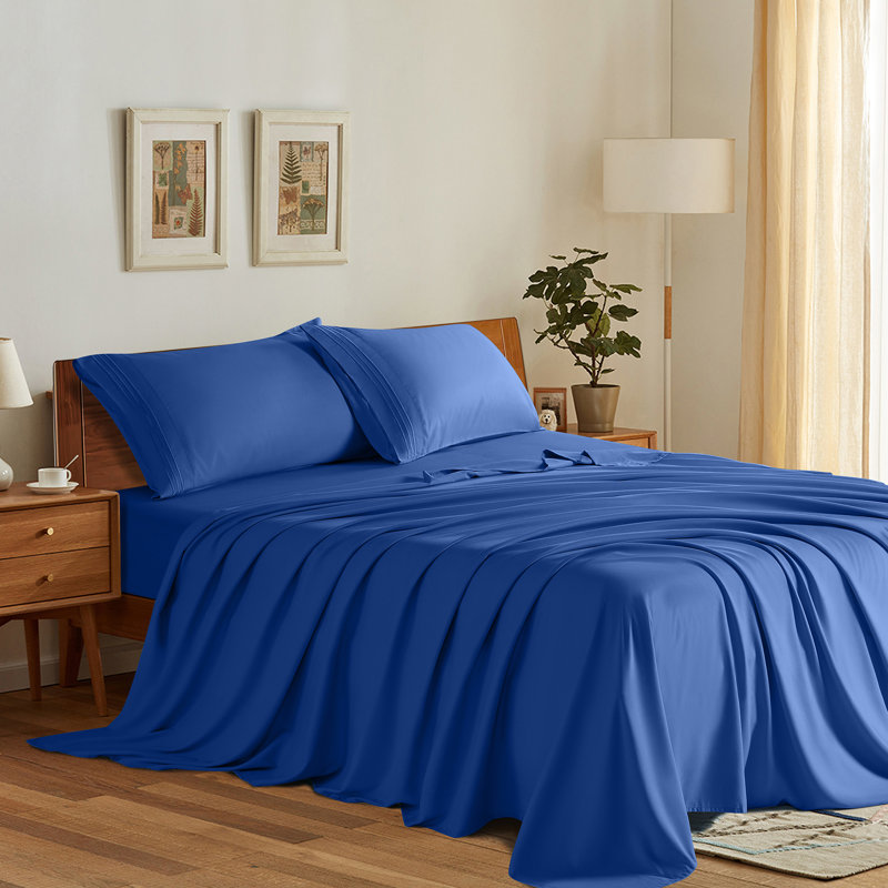 Microfiber Sheet Sets 4 Pieces, CalKing SheetSet 1FittedSheet & 2KingPillowcase, Navy Blue
