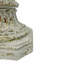 Pot de fleurs en calice avec trous de drainage et détails antiques-437875446