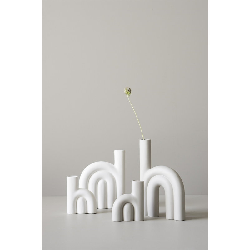 Vase de table en céramique Liviana, H 5,9 po x l 4,75 po x P 2 po, Blanc