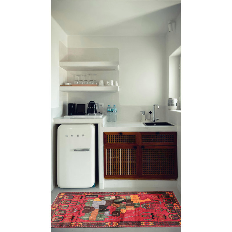 Richmond Red Rug 3'6" x 6'2"