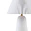Lampe de table en céramique texturée avec abat-jour en tissu cannelé, abat-jour plissé blanc élégant