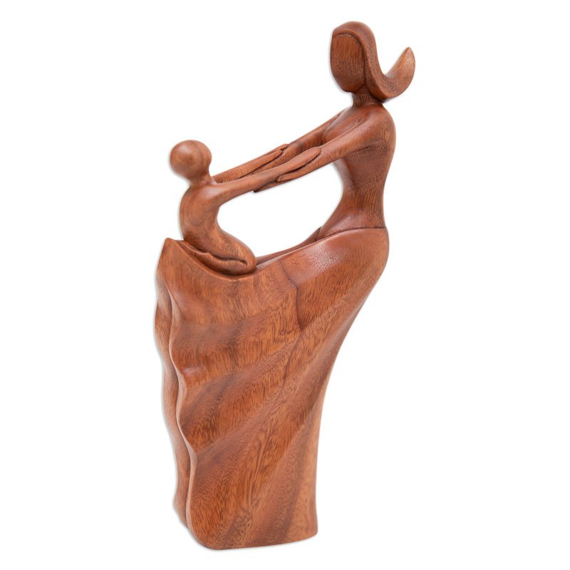Figurines & Sculptures