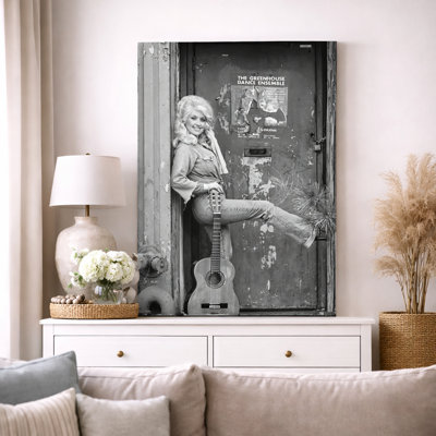 Floater Framed Canvas Wall Art, Dolly Parton with Guitar on the Porch, Vintage Country Portrait, Black Frame 24x36 Inch for Living Room and Bedroom