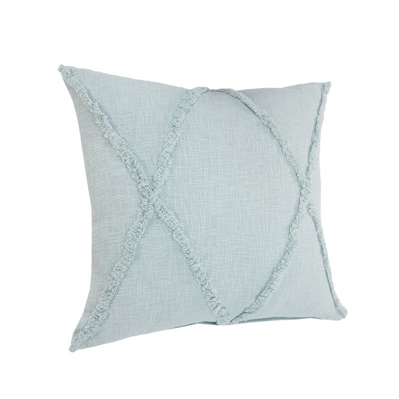 Ensemble de 4 coussins carrés de couleur unie à franges Wasson, 18 po x 18 po, Bleu pastel, Polyester/ bourre en polyester