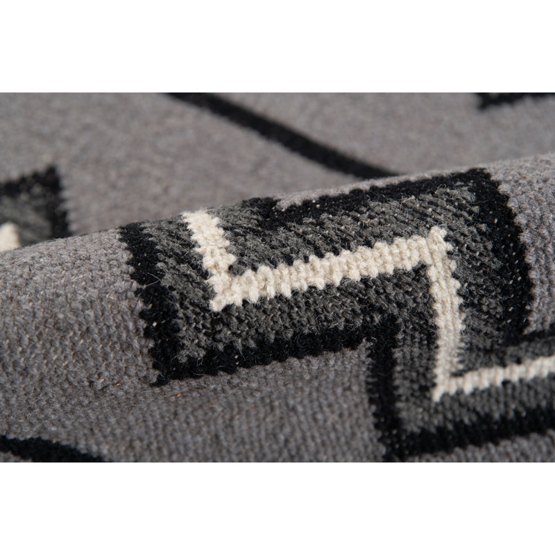 Gray Geometric Flat Woven Wool Rectangular Area Rug 2' x 3'