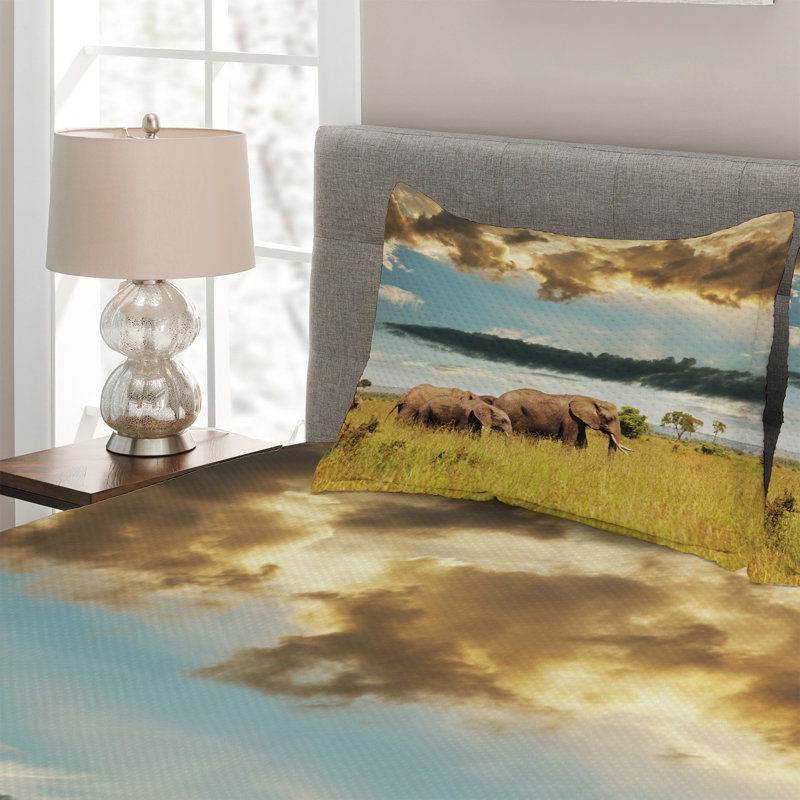 Safari Rustic Polyester Coverlet, King Bedspread + 2 Shams