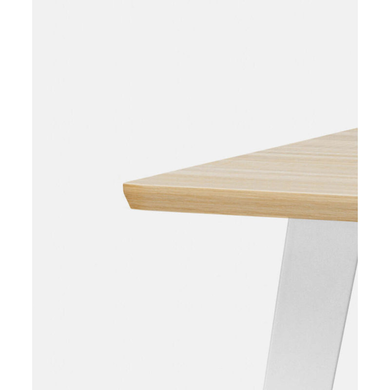 Office Desk, 30" H x 48" W x 24" D, White, Woodgrain