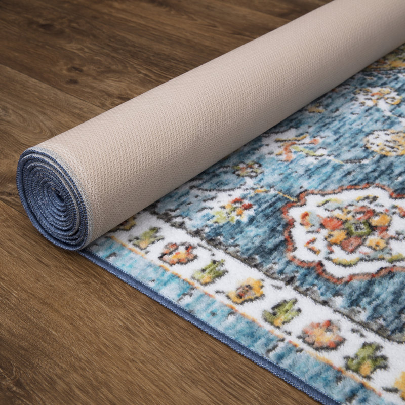 Tapis bleu lavable et antidérapant Lyanne, Rectangle 2 pi 7 po x 4 pi 1 po
