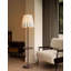 Lampe sur pied avec colonne et table d'appoint Traditional