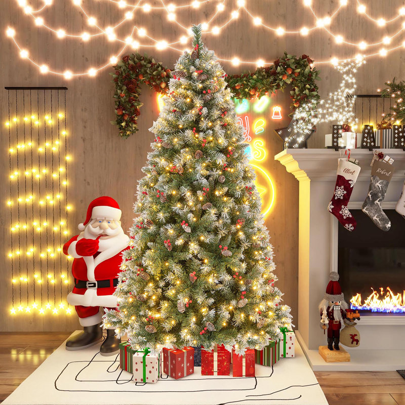 Lighted Christmas Tree, 6.5'