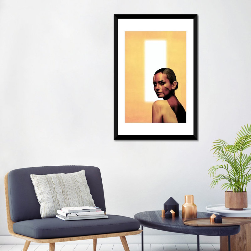 "Zealot" par Adam Priester, impression sur toile, H 32 po x l 24 po x P 1 po, Papier d'art encadré noir, Blanc