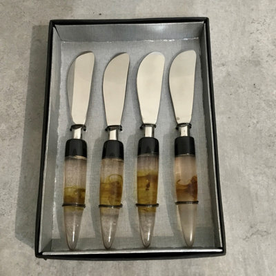 Raeshelle Stainless Steel Spreader