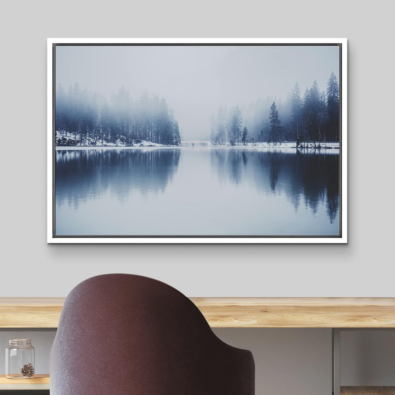 Peaceful Snowy Forest, lac, hiver, nature sauvage, photographie, art moderne, rustique, H 16 po x l 24 po