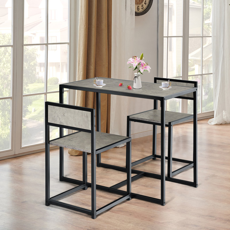 Caerphilly Dining Set
