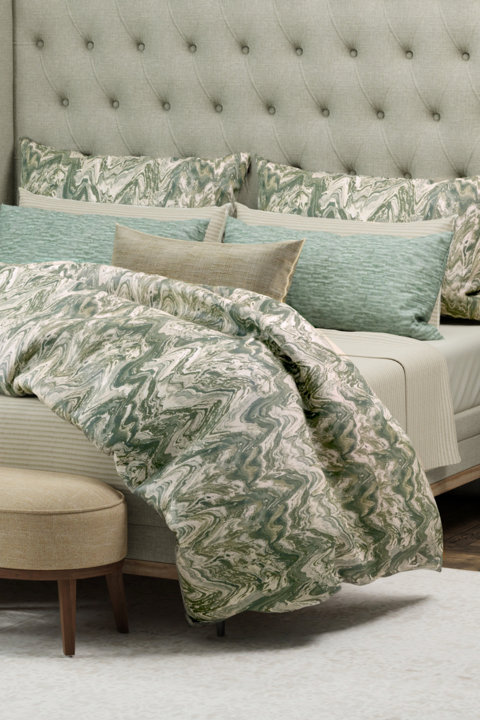 LUXURY BEDDING