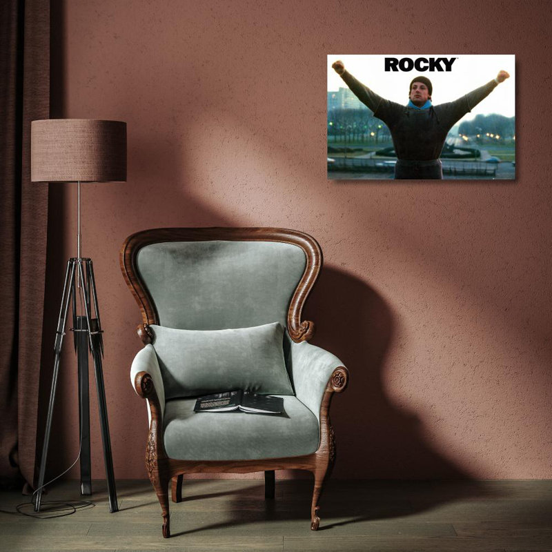 Rocky - bras en l'air, H 12 po x l 18 po