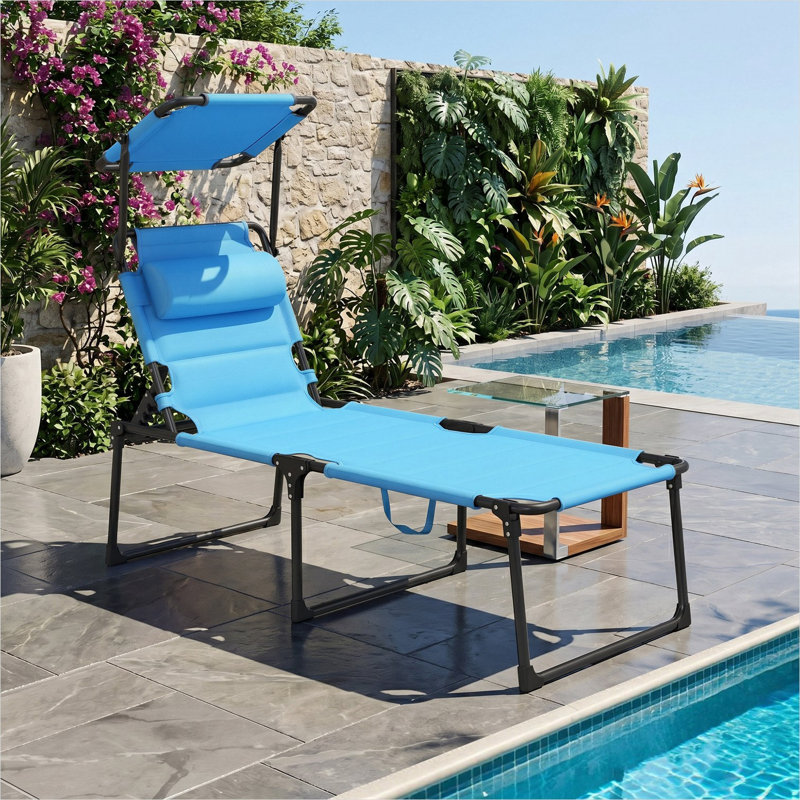 Chaises longues combinant espace extérieur et design ajustable avec cadre Oxford bleu clair et structure en métal