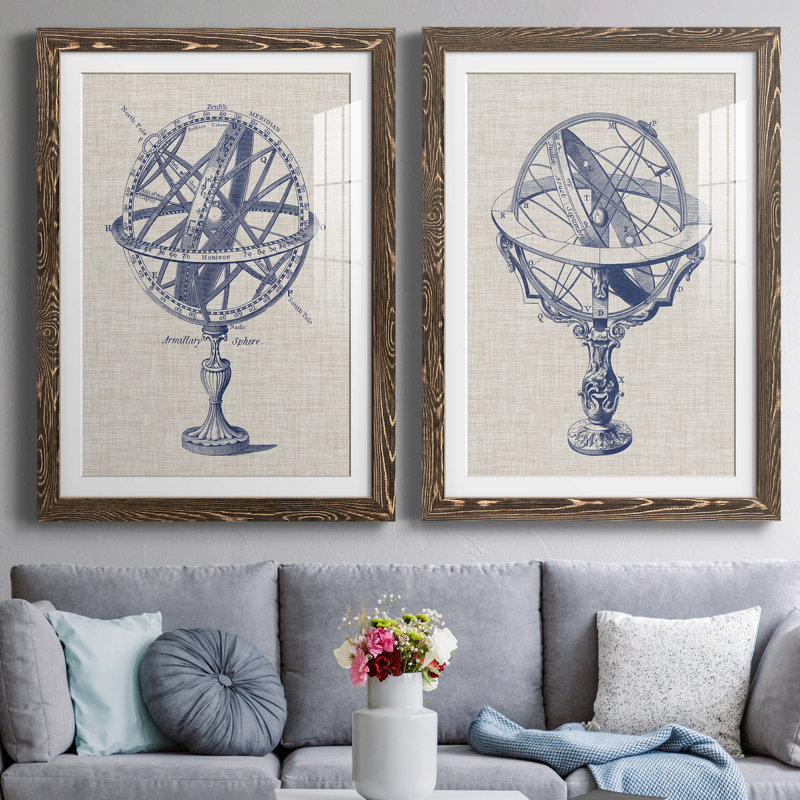 Armillary Sphere on Linen I - Reproduction d'art graphique encadré, Papier, cadre noyer, H 43,5 po x l 31,5 po x P 1 po