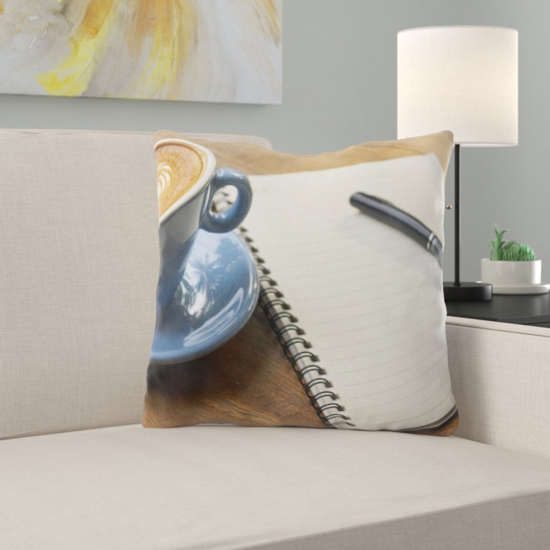 Coussin décoratif café