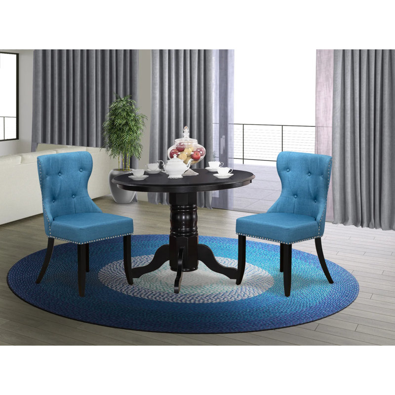 Ensemble de table et chaises de cuisine 3 pièces pour petits espaces : comprend une table ronde à manger avec pied central et 2 chaises Parson en lin bleu, 107 x 107 cm, noir.