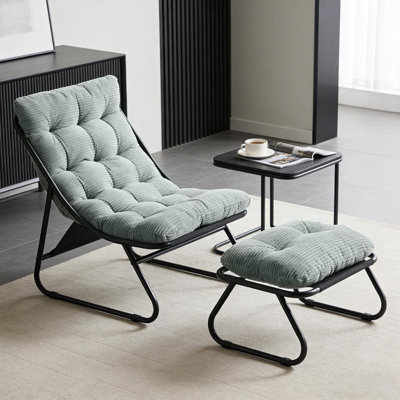 Chaise longue d'extérieur avec repose-pieds et coussins