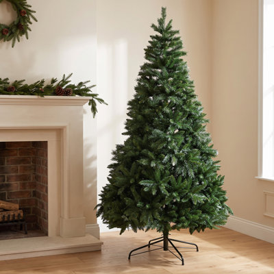 Stylish Green Christmas Tree
