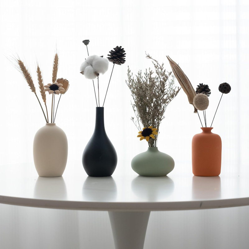 Ensemble de 4 vases en céramique mat