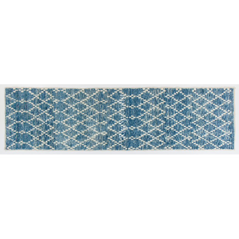 Tapis de couloir marocain berbère Tulu en bleu clair. 100 laine