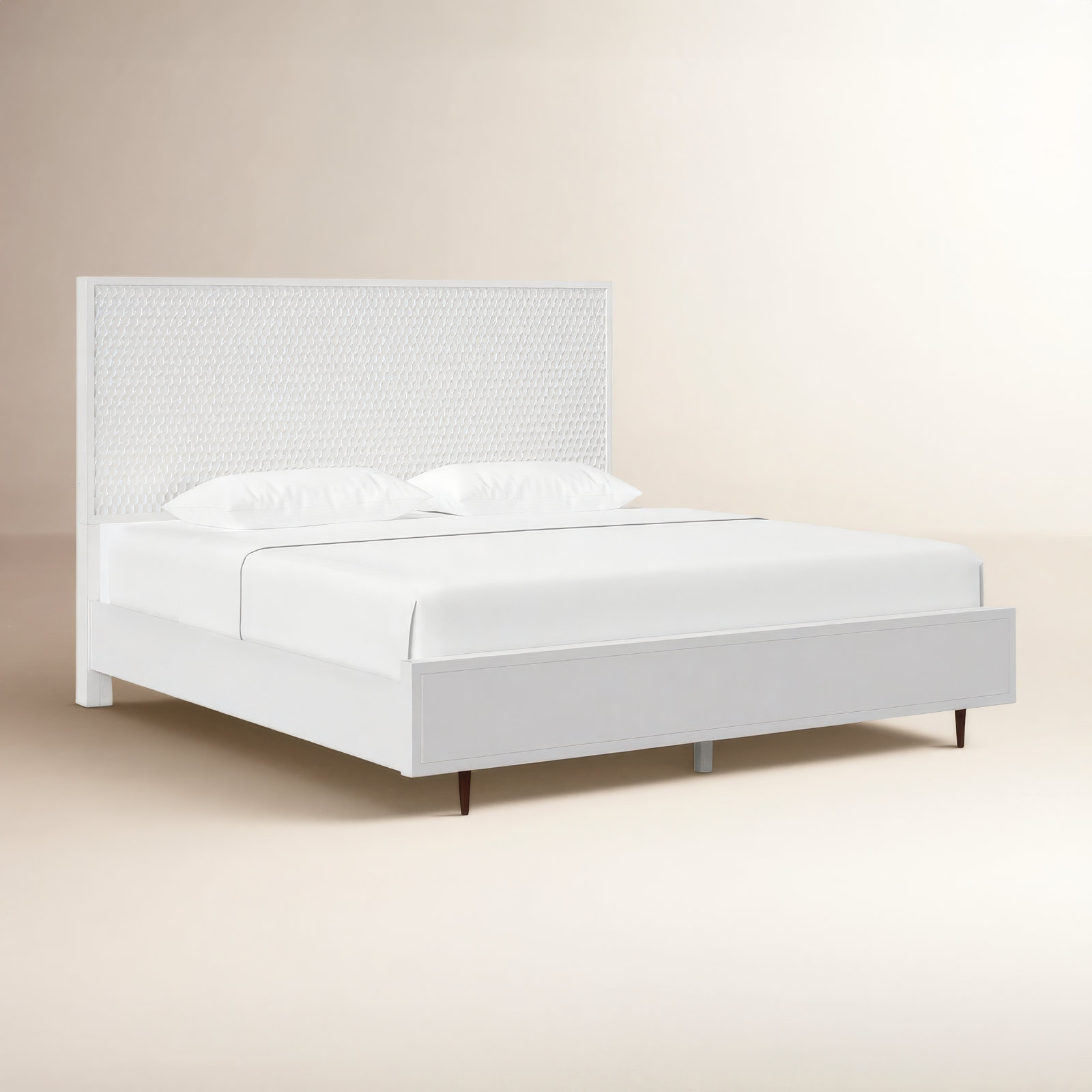 Capra Mahogany Bed, Queen