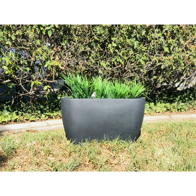 Pot de fleurs en béton, H 12,6 po x l 22,8 po x P 8,7 po