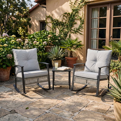 Outdoor Lounge Chair