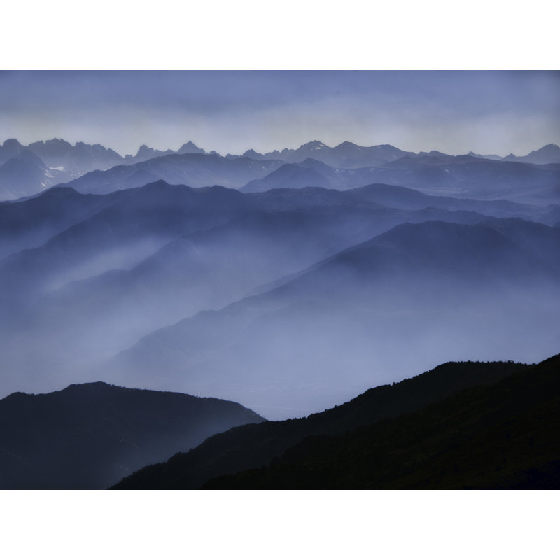 «Blue Distance 2» par Harold Davis, H 24 po x l 32 po, Toile tendue