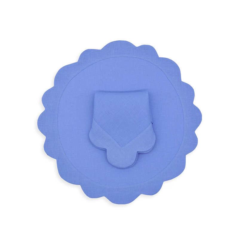 Sunflower Scallop Placemat, Sky Blue