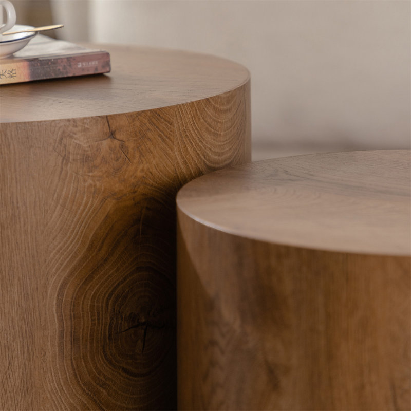 2-Pieces Round Nesting Coffee Table, Brown