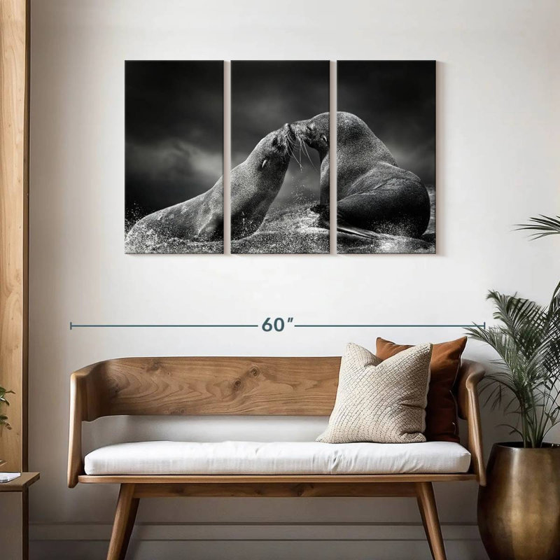 Brampt Seal Love, 28" H x 45" W