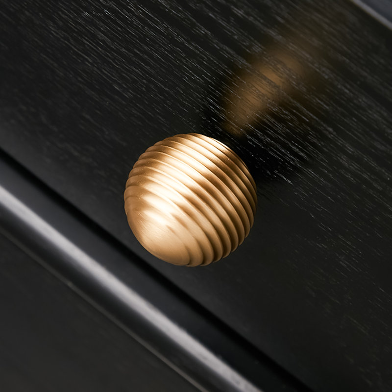 Round Knob